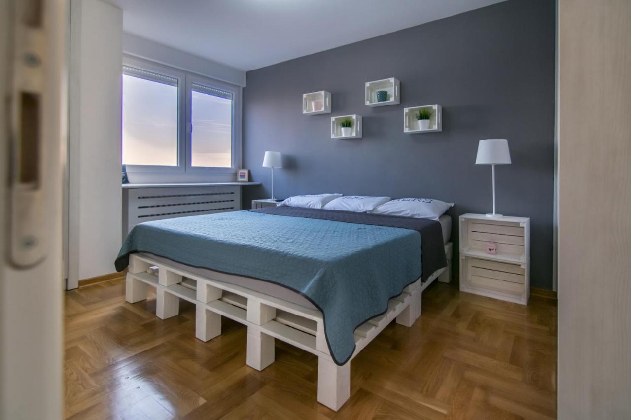 Vortexluxapatman Belgrado Buitenkant foto